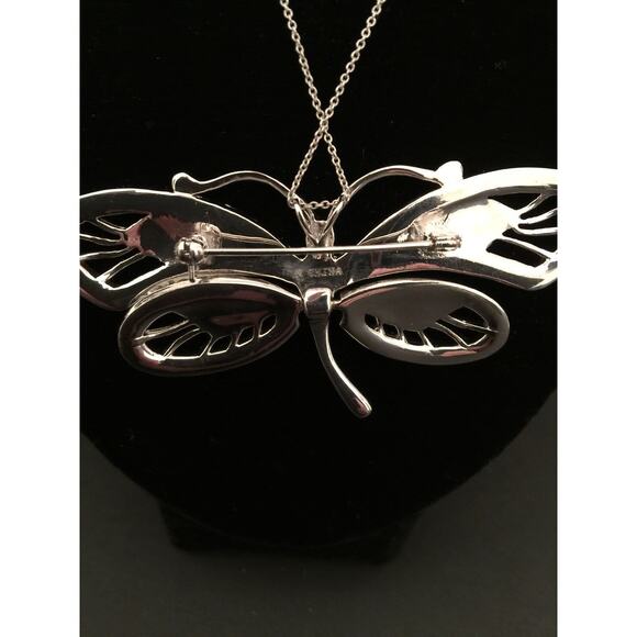 New Silvertone Butterfly Pendant Brooch Necklace on Silvertone Chain 18" - Picture 6 of 8